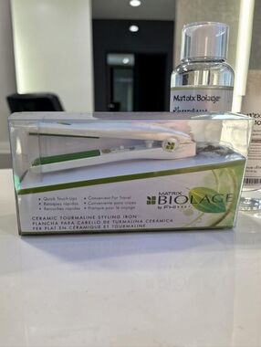 Matrix Biolage Ceramic Tourmaline Mini Styling Iron